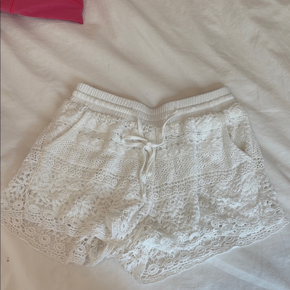 Elegant White Lace Women Drawstring Shorts